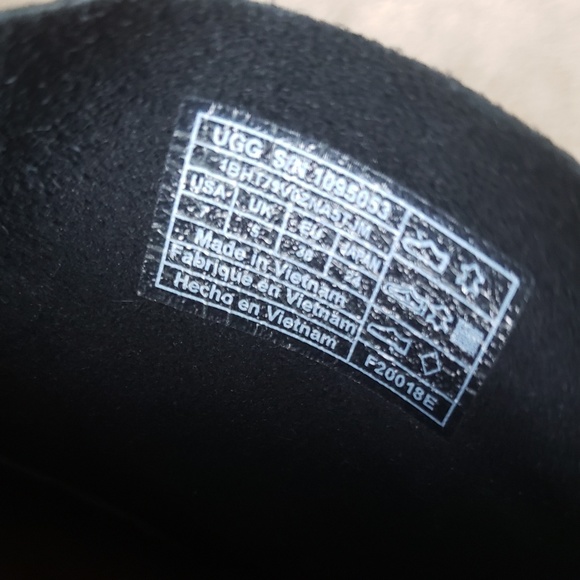 Ugg Bandera short boots 125 - Picture 7 of 8